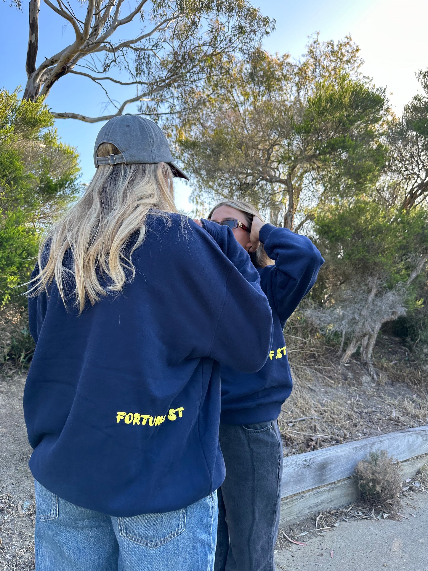F.ST HEAVYWEIGHT SWEATSHIRT NAVY/YELLOW
